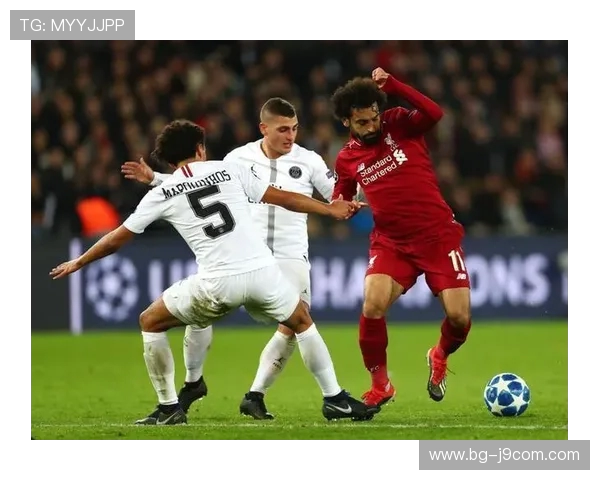 渣叔攻势足球特点解析：高压逼抢与快速反击的完美结合